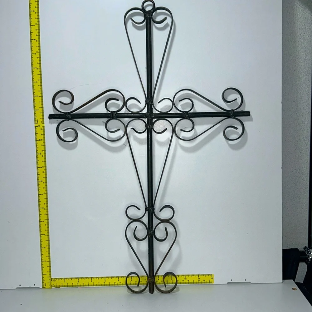 Large Metal Wall Cross Iron Scroll Decor 21” Tall Religious Home Wall Art